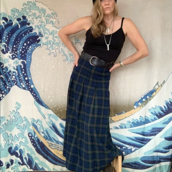Vintage Dresses & Skirts - Vintage Pendleton 💯 virgin wool plaid maxi skirt